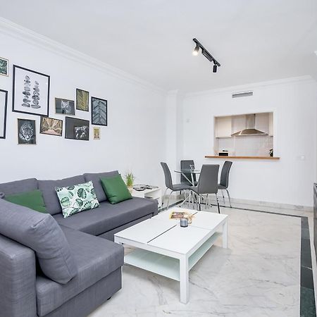 Bhost - Marina Banus Apartman Marbella Kültér fotó