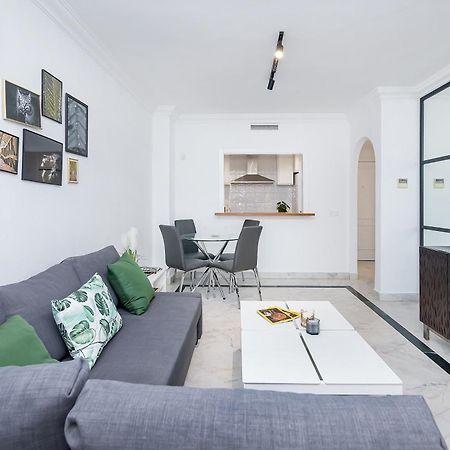 Bhost - Marina Banus Apartman Marbella Kültér fotó