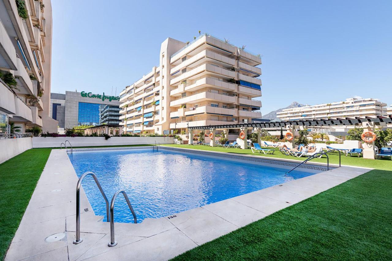 Bhost - Marina Banus Apartman Marbella Kültér fotó