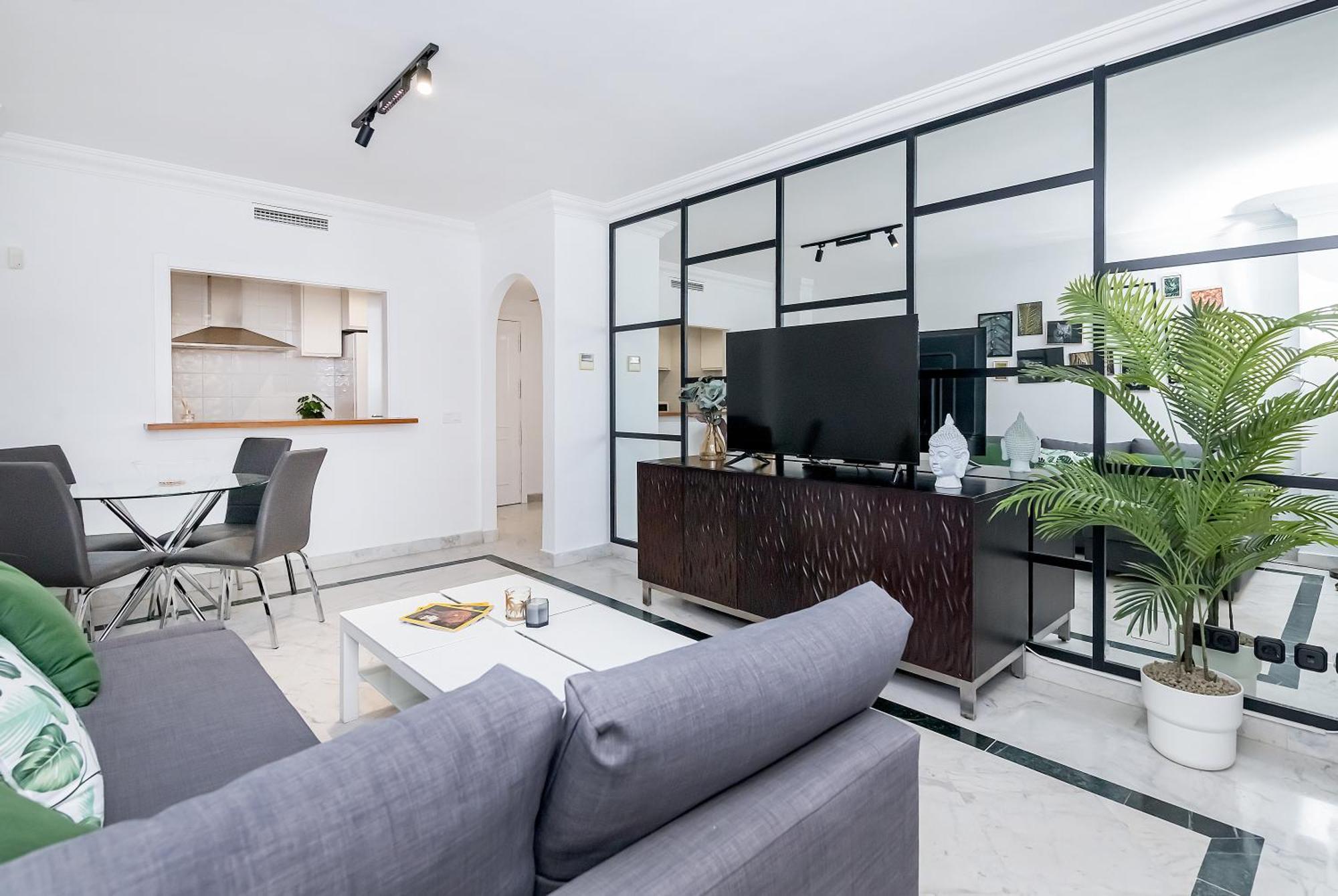 Bhost - Marina Banus Apartman Marbella Kültér fotó